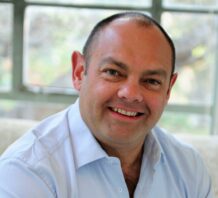  therapist: Andrew Robertson, 