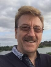  therapist: The PsychoTRAUMA Clinic (Convergence College of Psychotherapy), 