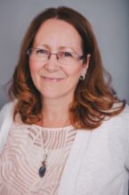  therapist: Dr. Evelyn McMullen, 