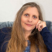 Osprey, Florida therapist: Pamela Saladino, licensed mental health counselor