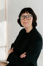  therapist: Christina Gerteis, IFS EMDR IFIO Somatic offerings, 