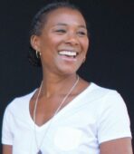 London, England therapist: Dr Michelle Nyangereka, psychologist