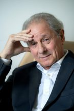  therapist: Eric C Bettelheim, 