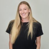 Toronto, Ontario therapist: Christine Nichols, pre-licensed professional