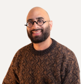 North York, Ontario therapist: Moeez Munshi, registered psychotherapist