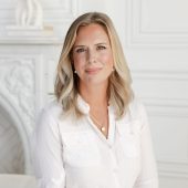 Hamilton, Ontario therapist: Patricia Herrera, registered psychotherapist