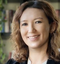  therapist: Dr. Elizabeth Richards, 