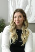 Oakville, Ontario therapist: Alexis Banyai, registered psychotherapist