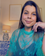  therapist: Anika Bull, 