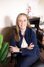  therapist: Dr. Jennifer Nowak, PLLC, 