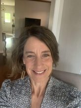  therapist: Andrea Laznik Amit, 