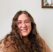 Burlington, Ontario therapist: Hayllie Durette, registered psychotherapist