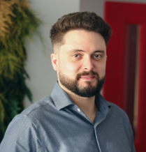  therapist: Maor Bernshtein, MSW, RSW, Psychotherapist, 