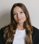 Cambridge, Ontario therapist: Chelsea Schuringa, registered social worker