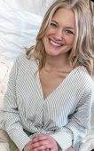 Oconomowoc, Wisconsin therapist: Madison Zimbal, pre-licensed professional
