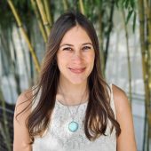 Vancouver, British Columbia therapist: Yanna Martinek, counselor/therapist