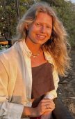 Burnaby, British Columbia therapist: Alana Bodell, pre-licensed professional