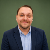 Chicago, Illinois therapist: Edward Alderson, licensed professional counselor