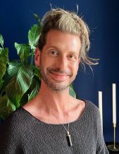  therapist: Gordon Wax BA HONS MBACP, 