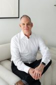 London, Ontario therapist: Scott Greaves, registered psychotherapist