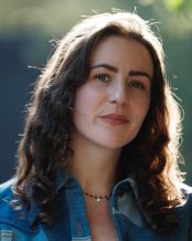  therapist: Jessie Davis, 
