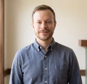 Minneapolis, Minnesota therapist: Dr. Adam Sattler, psychologist