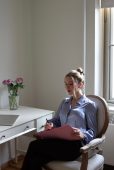 New York City, New York therapist: Dr. Stéphanie Gamache, PhD, hypnotherapist