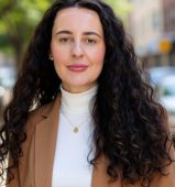 Pickering, Ontario therapist: Jola Mecani, registered social worker