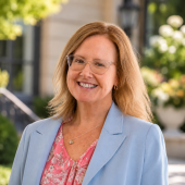 Ridgefield, Connecticut therapist: Kelley Hopkins-Alvarez, licensed professional counselor