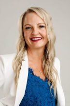  therapist: Dr. Brandi Norman, 