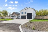 Boise, Idaho therapist: Icarus Wellness and Recovery, treatment center