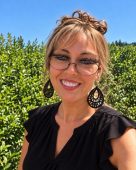 Mountlake Terrace, Washington therapist: Nicole Wilkerson, counselor/therapist